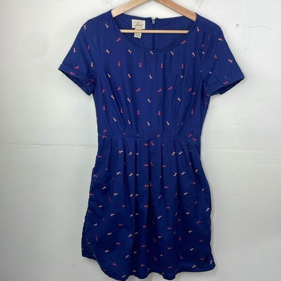 Levi's Women's Short Sleeve Horse Print Dress Blue Pocket size Small Petite - Picture 1 of 13